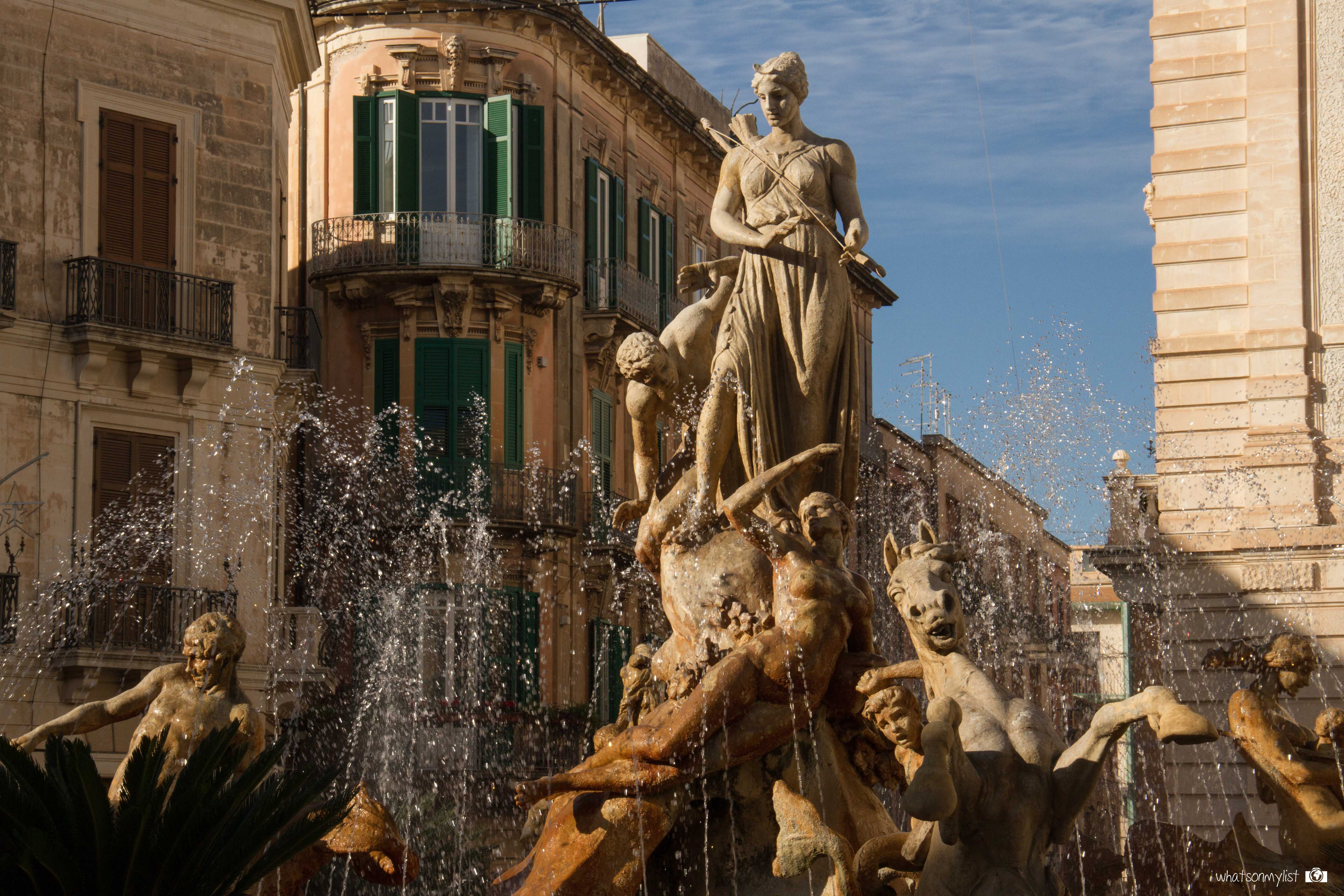 Fontana di Diana Isla di Ortigia